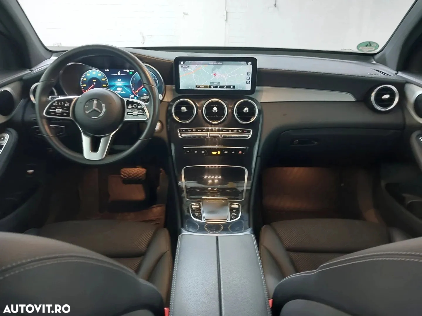Mercedes-Benz GLC 300 de 4Matic 9G-TRONIC - 9