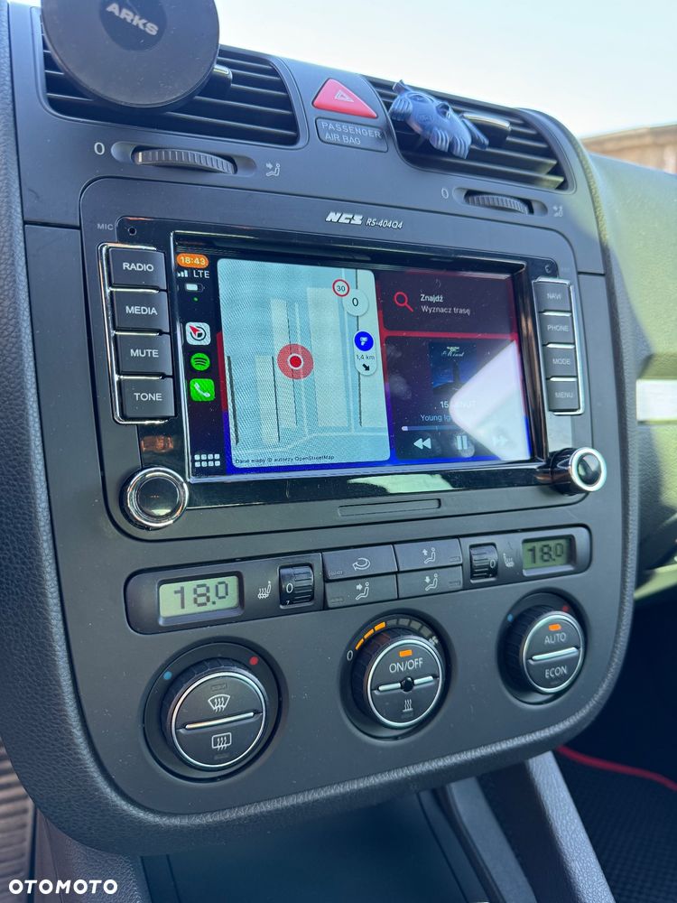 Volkswagen Golf 2.0 TSI GTI DSG - 14