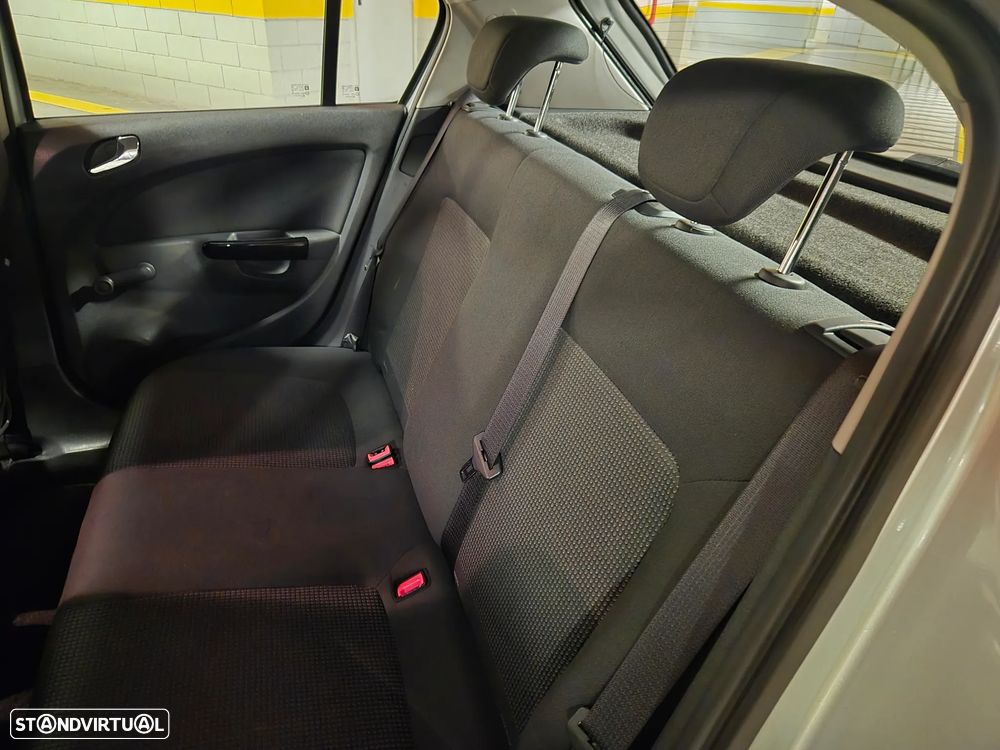 Opel Corsa 1.3 CDTI Navi - 30