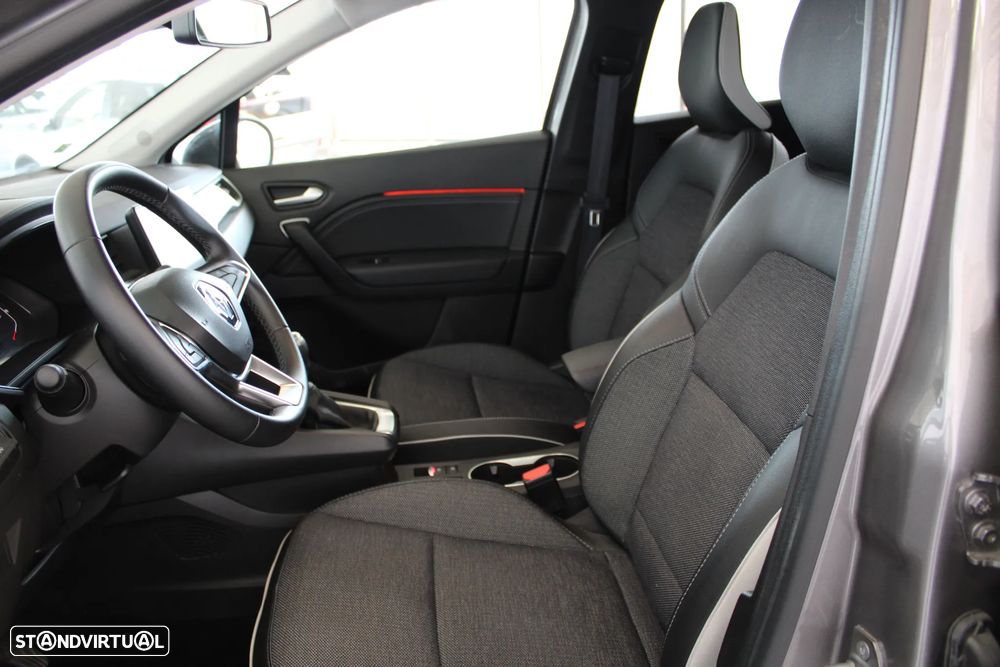 Renault Captur 1.0 TCe Techno Bi-Fuel - 6