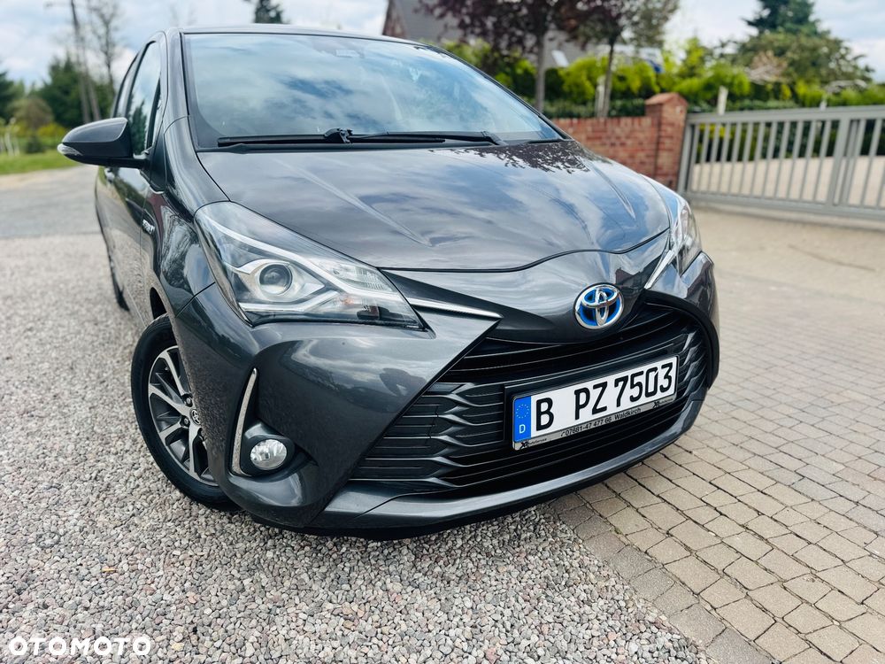 Toyota Yaris Hybrid 1.5 Executive - 21