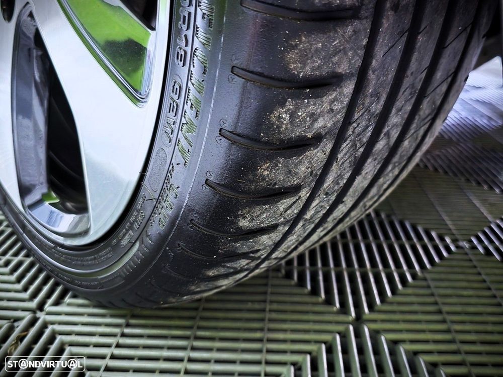 VW Golf GTI Performance BlueMotion DSG - 33