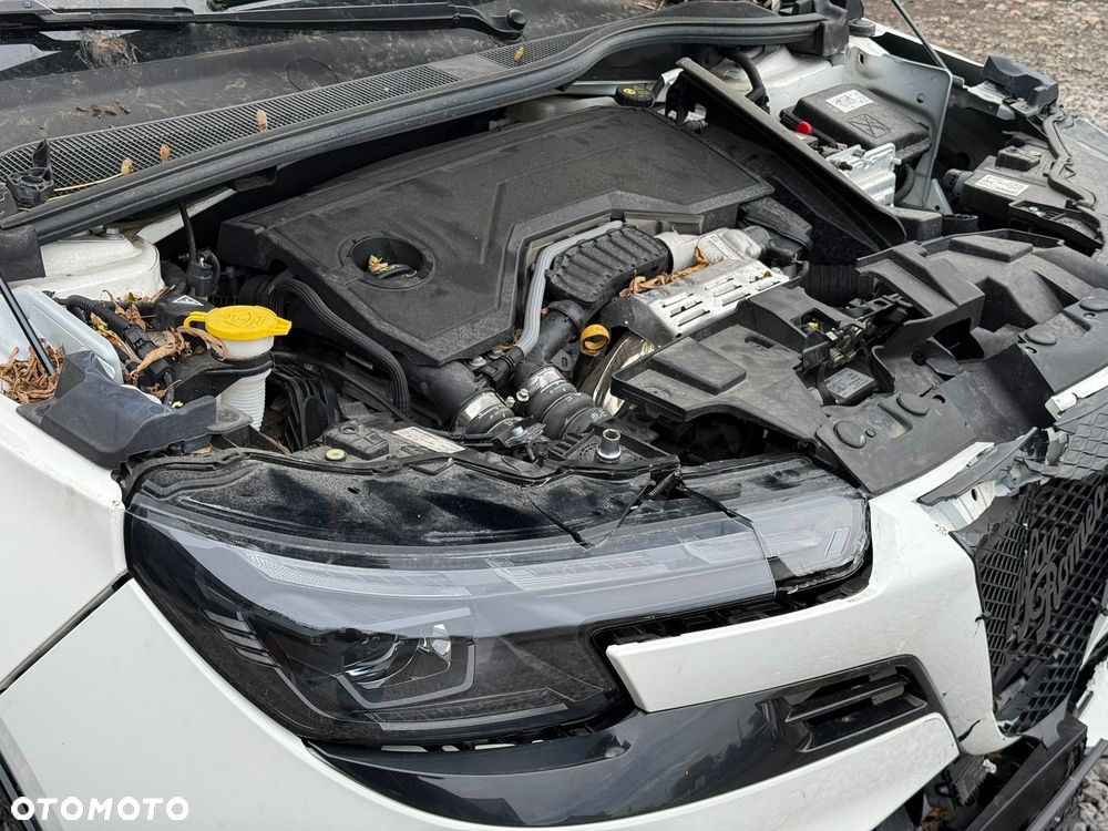 Alfa Romeo Junior 1.2 mHEV Ti eDCT - 6