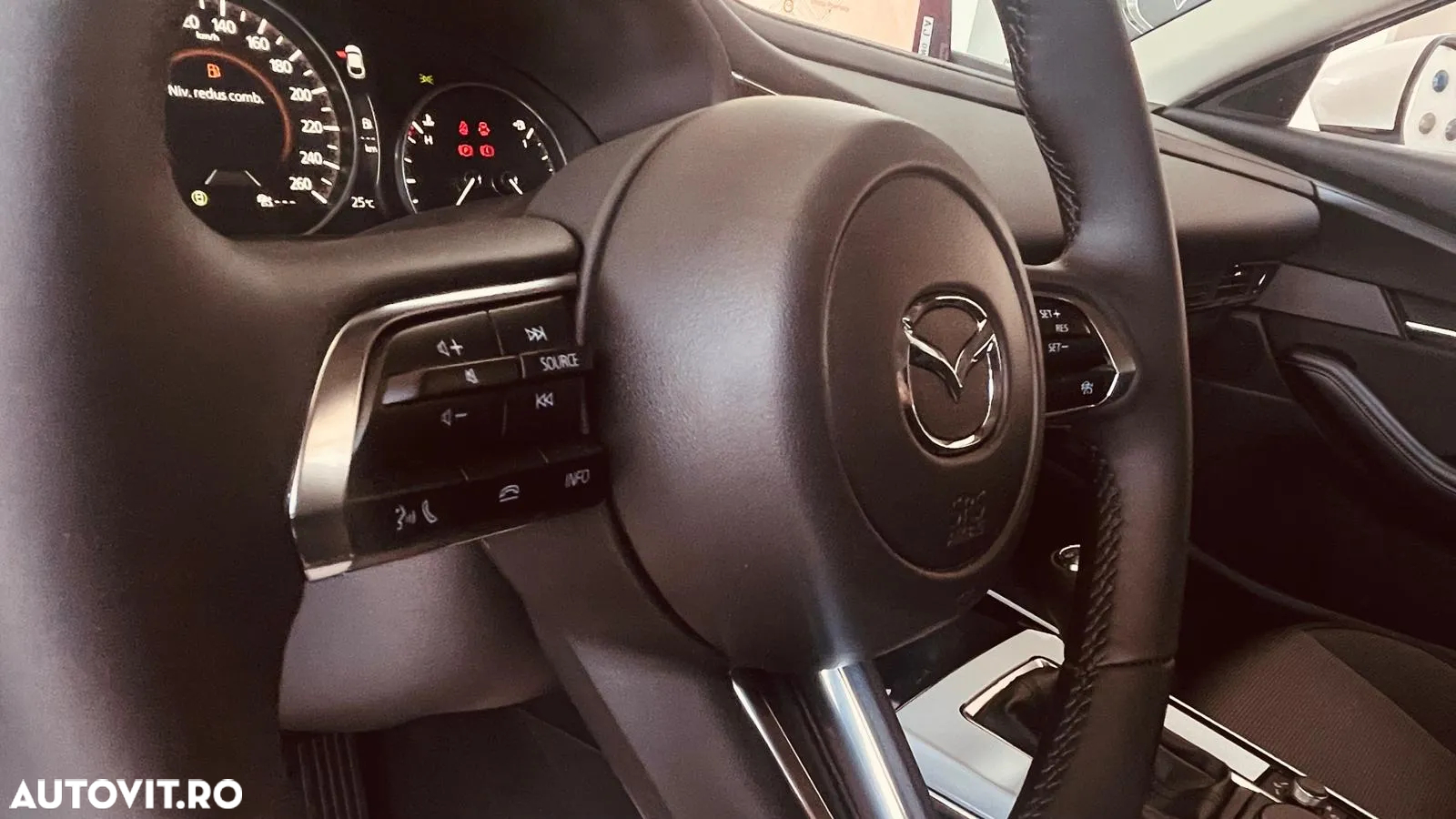 Mazda CX-30 e-SKYACTIV G140 MHEV Center-Line - 11