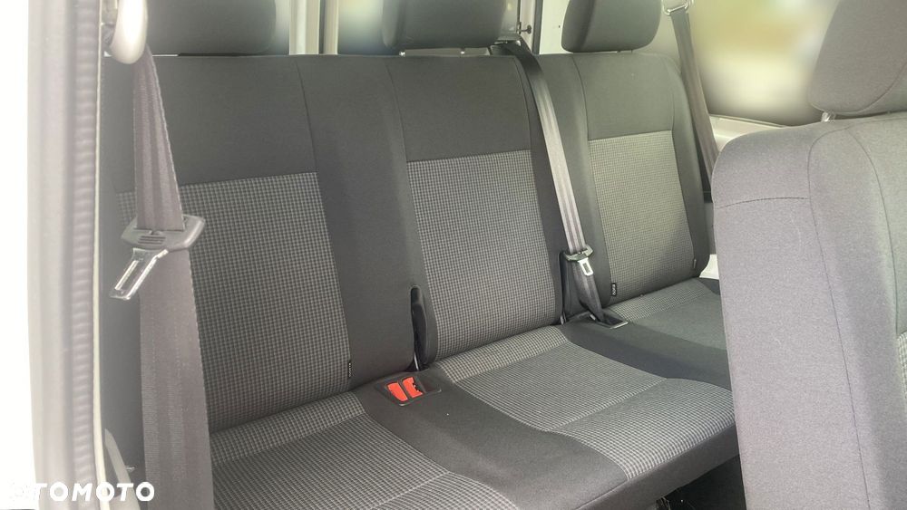 Volkswagen Transporter - 14