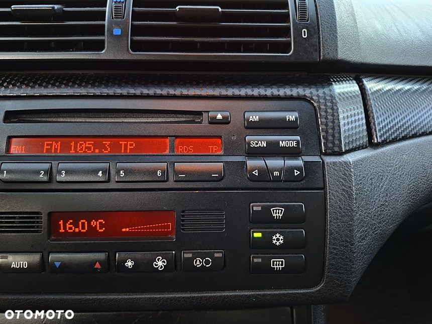 BMW Seria 3 - 36