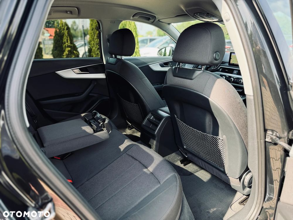 Audi A4 Limousine 2.0 TDI S tronic sport - 19