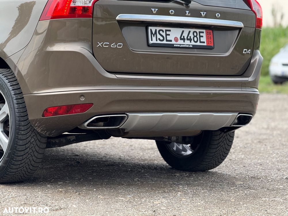 Volvo XC 60 D4 Momentum - 22