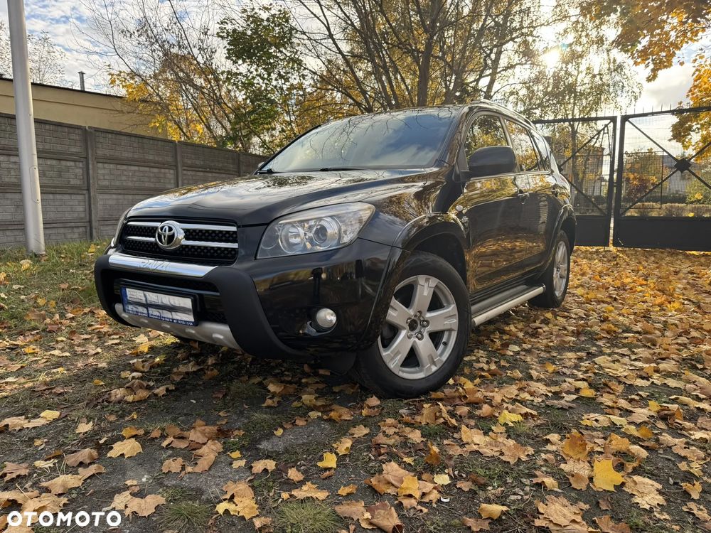 Toyota RAV4 - 2