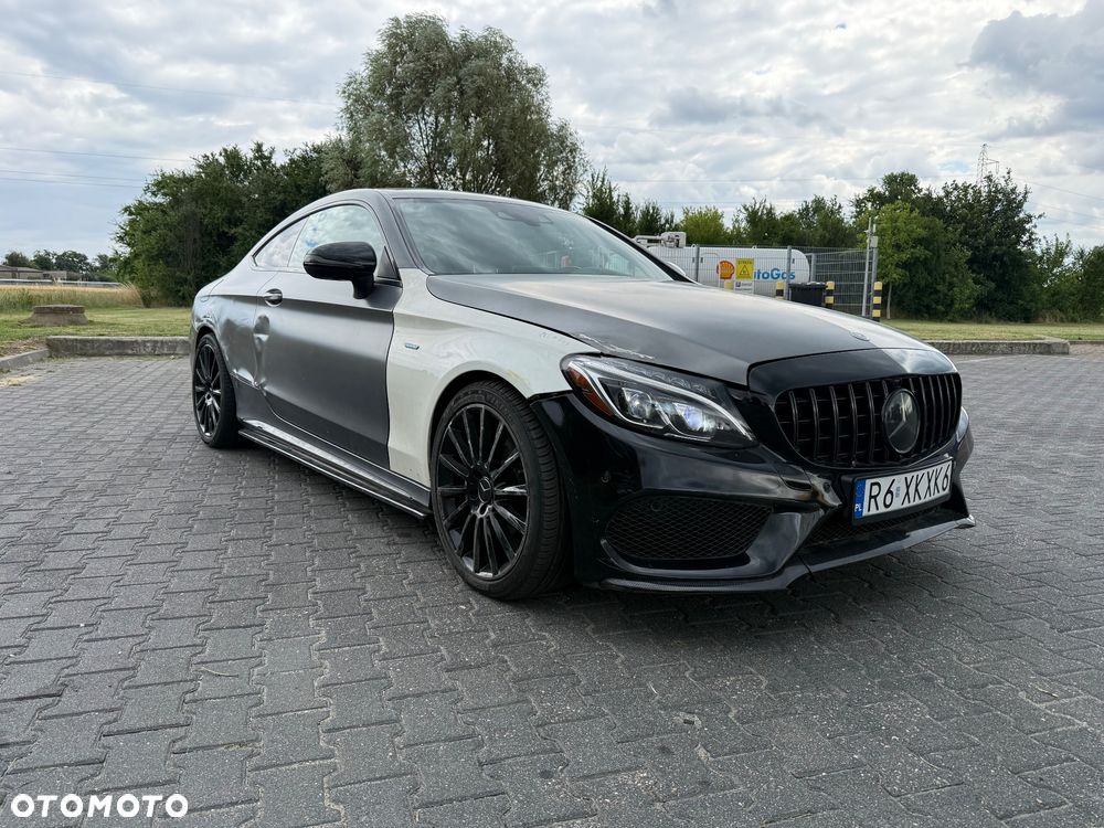 Mercedes-Benz Klasa C AMG 43 4Matic 9G-TRONIC - 15