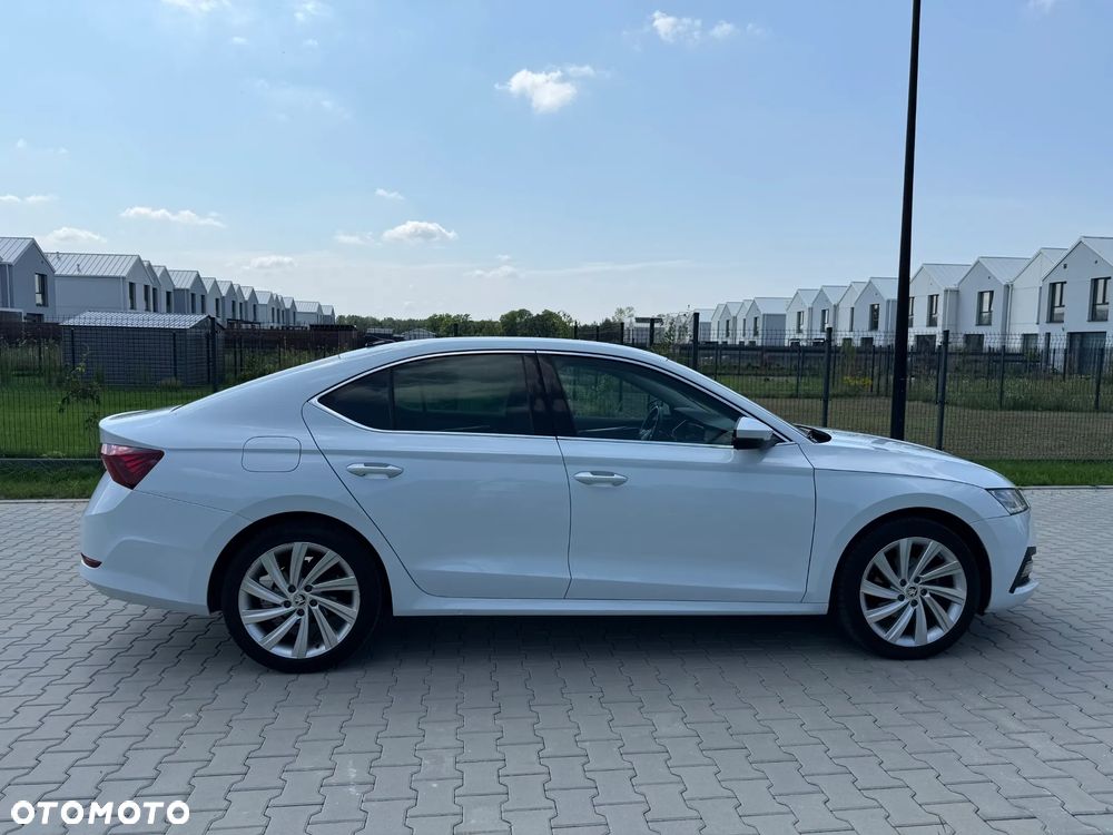 Skoda Octavia 2.0 TDI Style DSG - 4