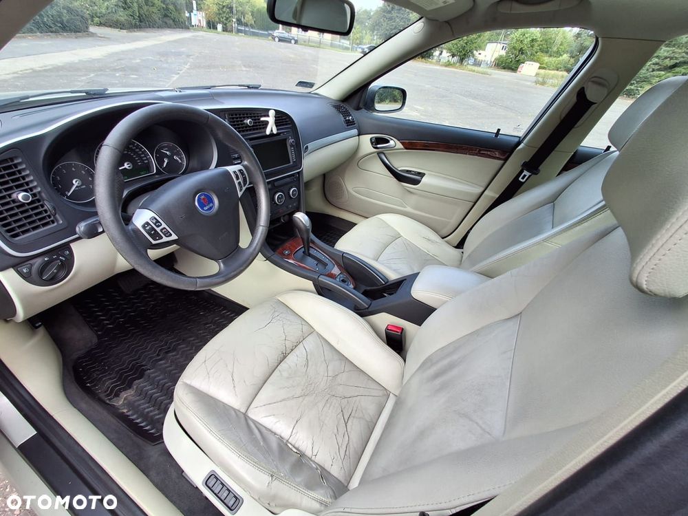 Saab 9-3 2.0T Vector - 8