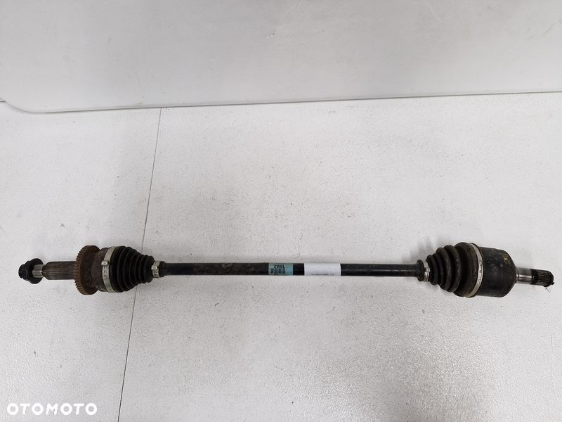 KIA SORENTO II 2.2 CRDI PÓŁOŚ LEWY TYŁ 49600-2W050 - 1