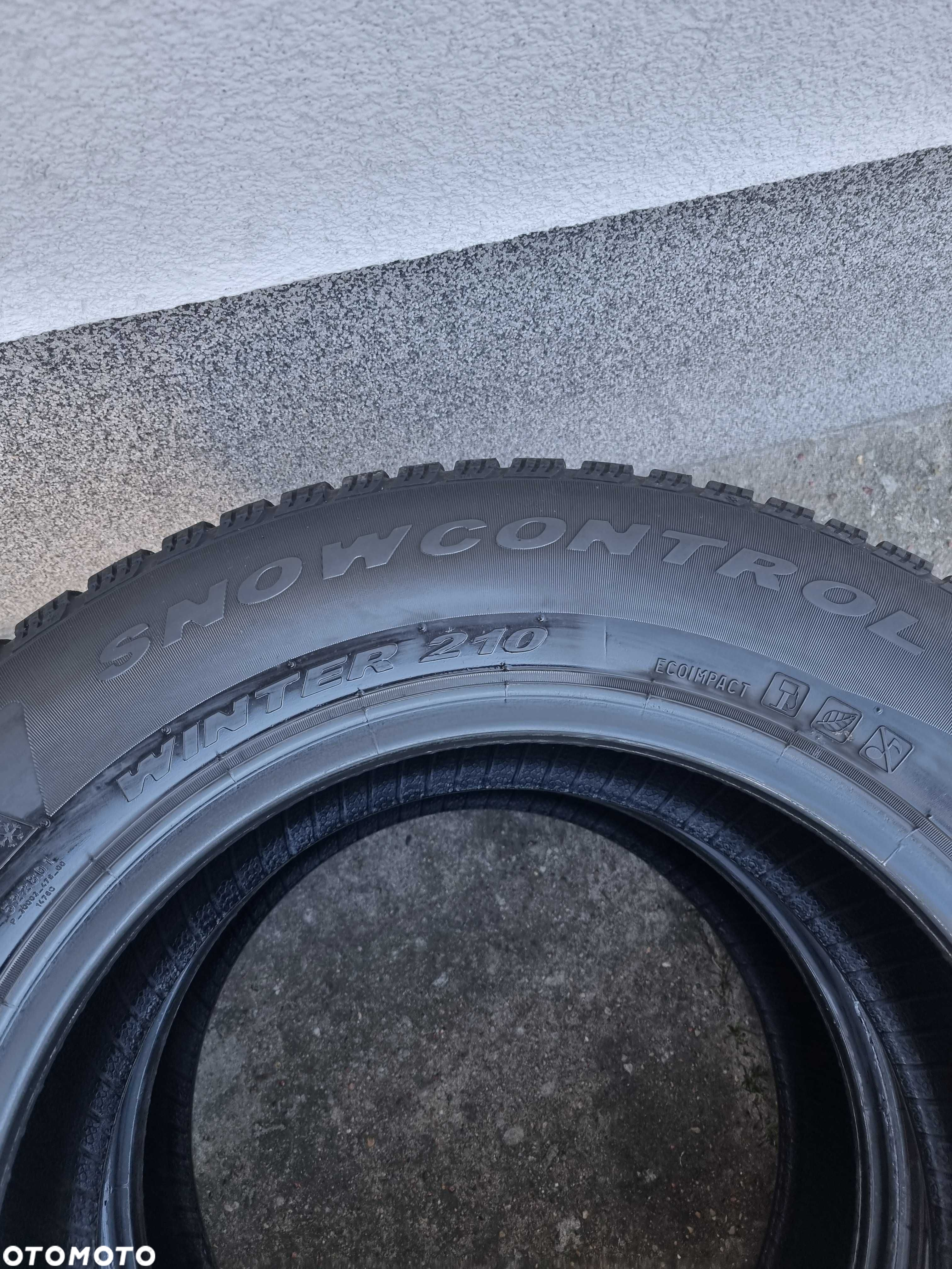 Opony zimowe PIRELLI SnowControl Serie 3 Winter 210 195/70 R16 P357 - 5