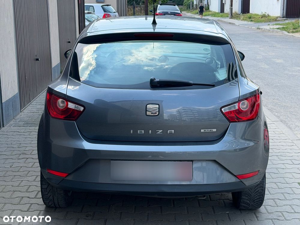 Seat Ibiza SC 1.6 16V Sport - 4