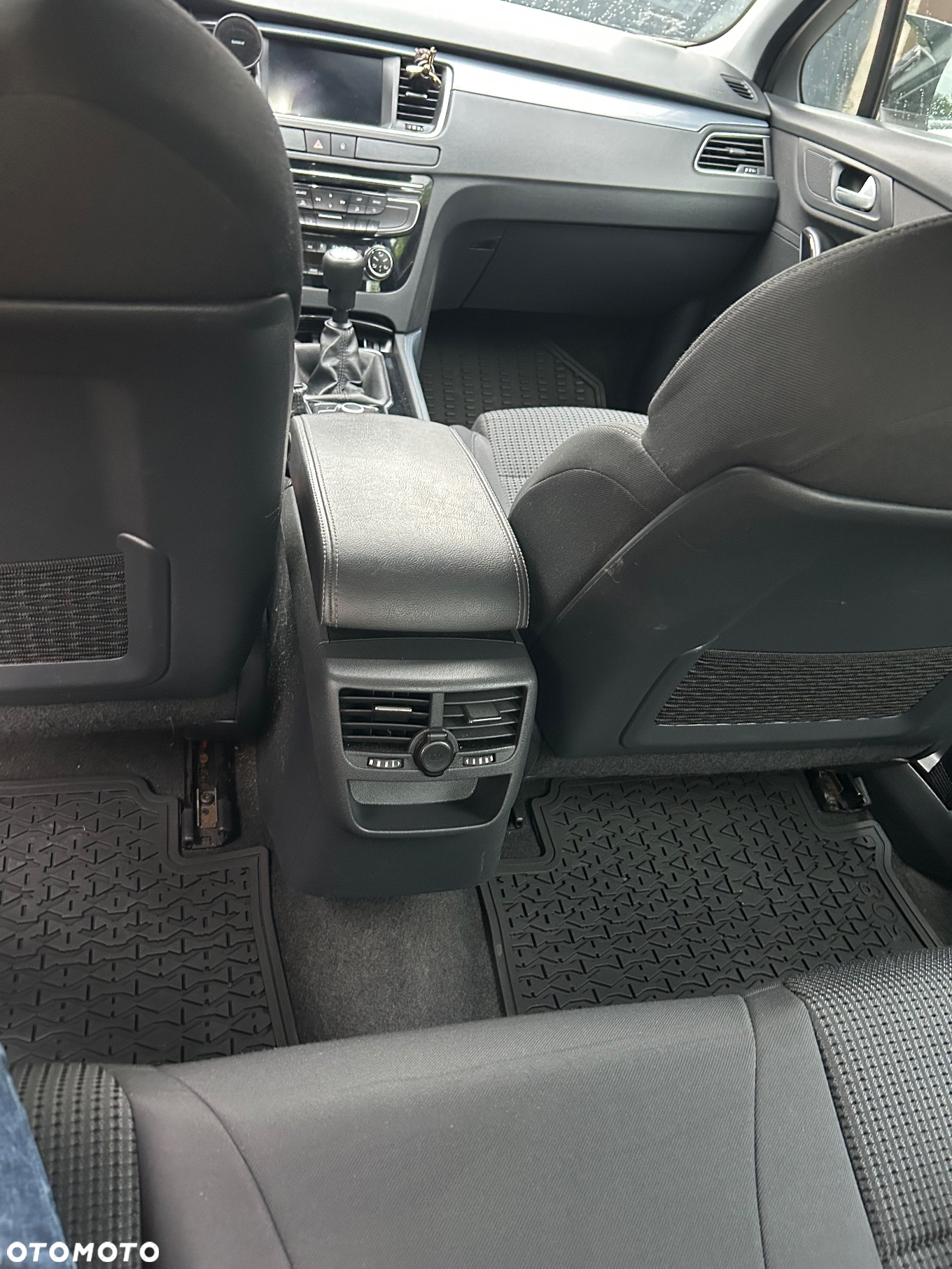Peugeot 508 - 8