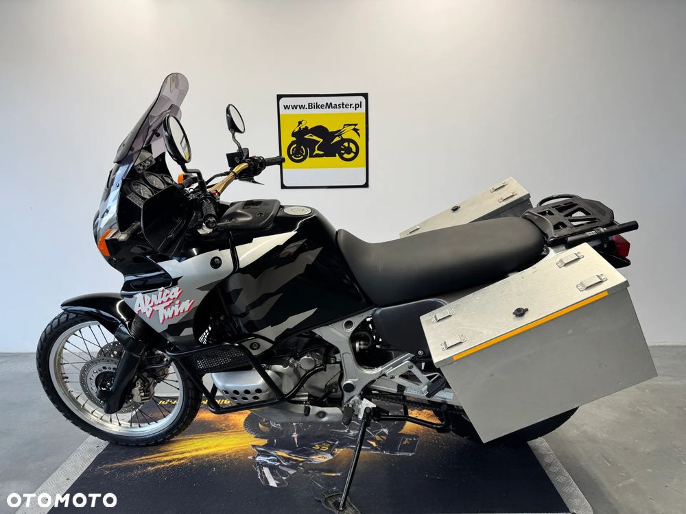 Honda XRV - 14