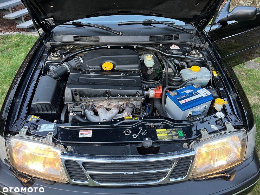 Saab 900 2.3 SE - 10