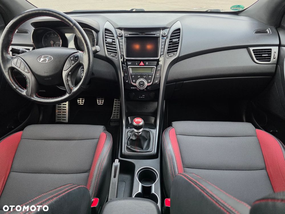 Hyundai i30 1.6 T GDI Turbo - 23