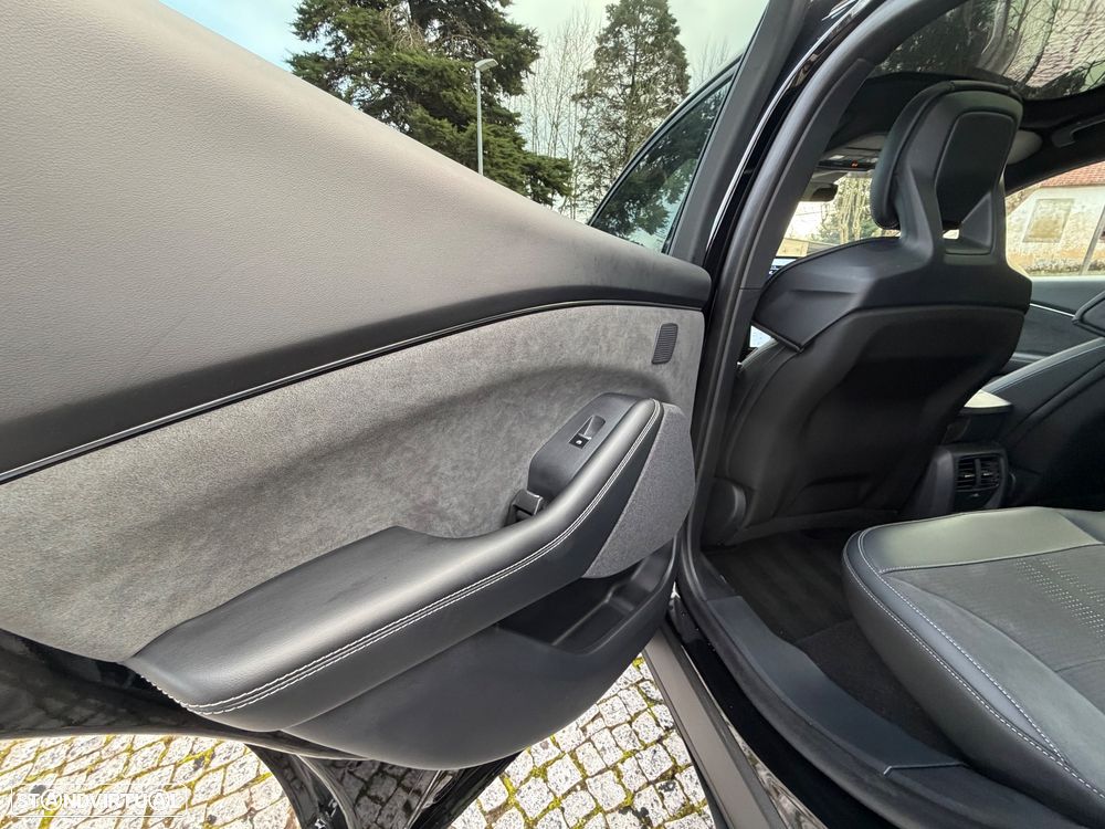 Ford Mustang Mach-E 98.7 kWh GT AWD - 39