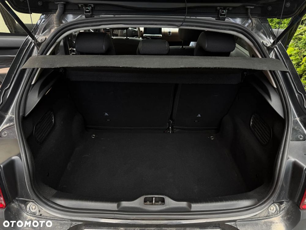 Citroën C4 Cactus 1.2 PureTech Shine Edition S&S - 16
