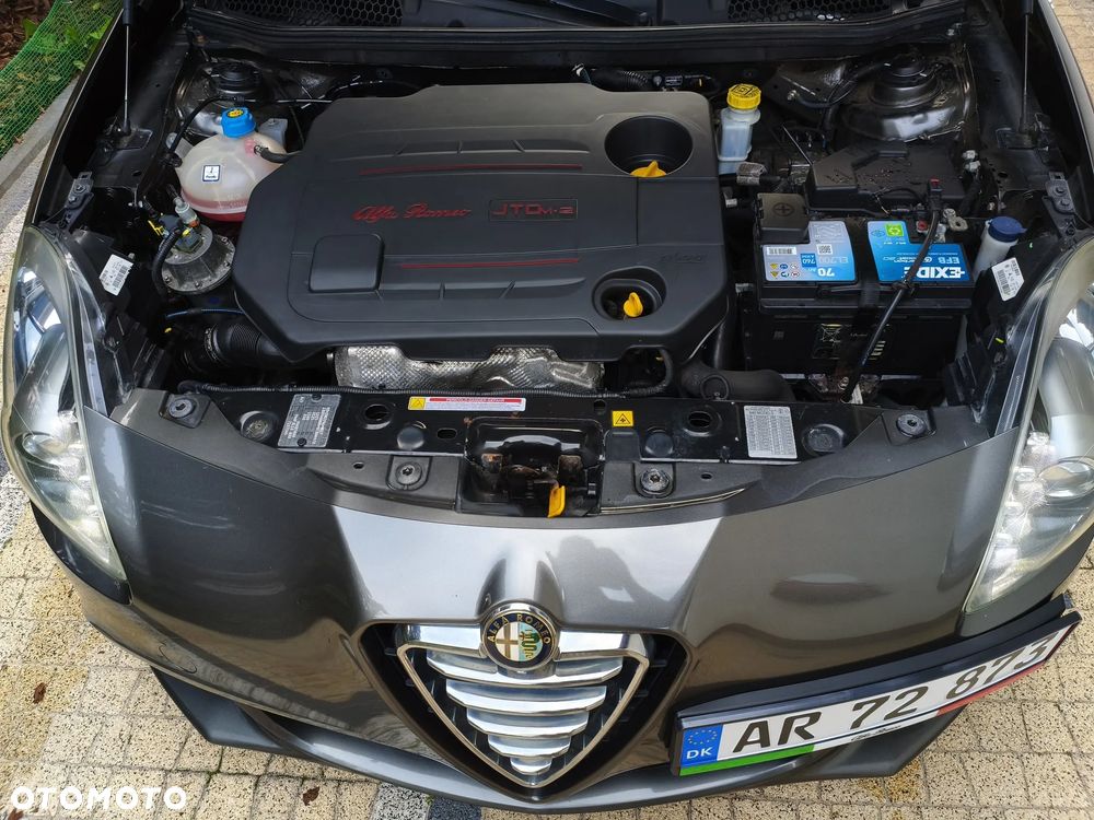 Alfa Romeo Giulietta 2.0 JTDM 16V - 8