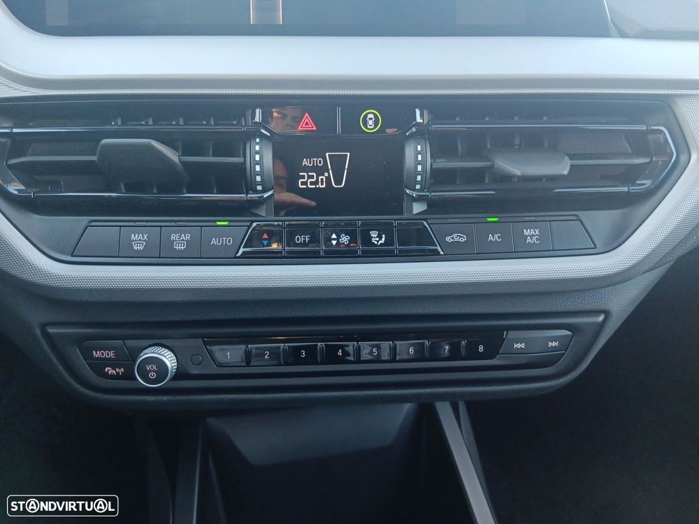 BMW 118 i Auto - 20
