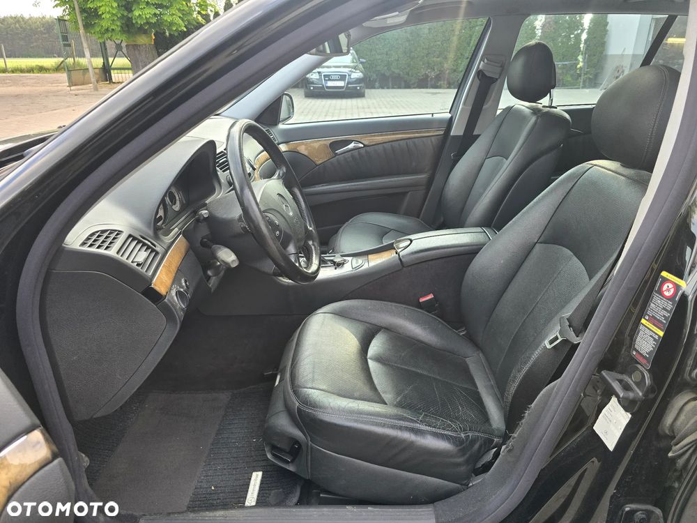 Mercedes-Benz Klasa E 320 CDI T Avantgarde - 10