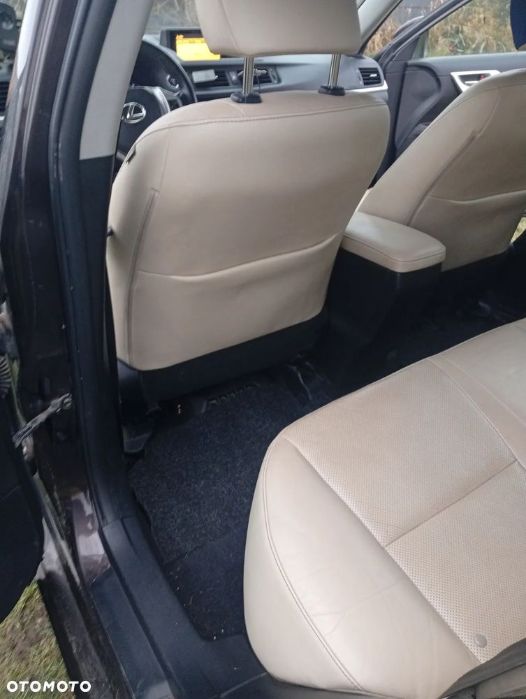 Lexus CT 200h Elegance - 13