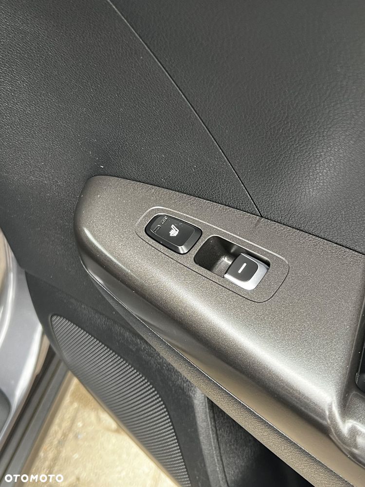 Kia Sportage - 14