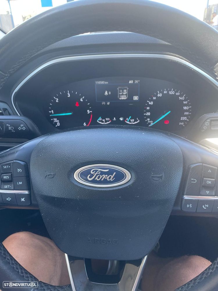Ford Focus SW - 20