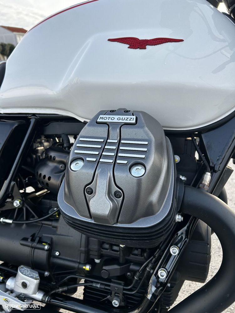 Moto Guzzi V7 Stone Ten Nova - 13