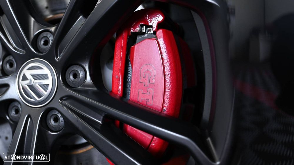 VW Golf GTI TCR 2.0 TSI OPF DSG - 35
