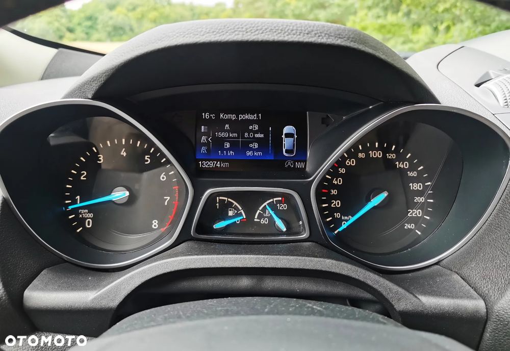 Ford Kuga 1.5 EcoBoost 2x4 Titanium - 14