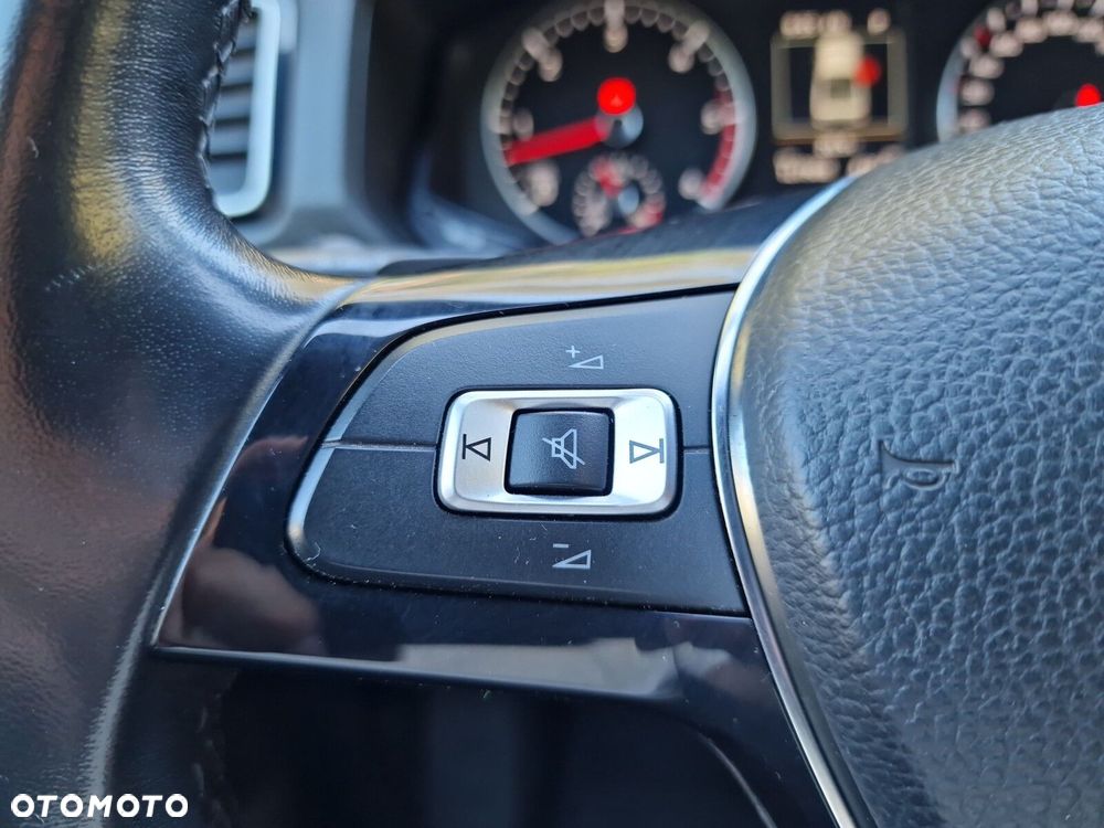 Volkswagen Amarok 3.0 V6 TDi 4MOTION Comfortline - 29