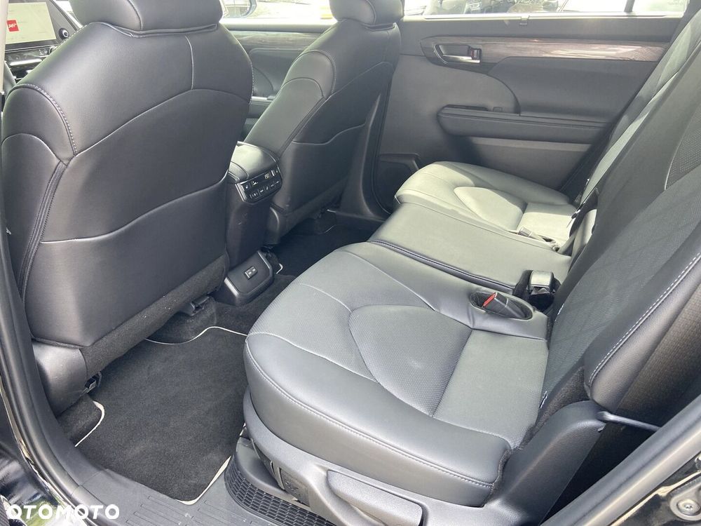 Toyota Highlander - 24