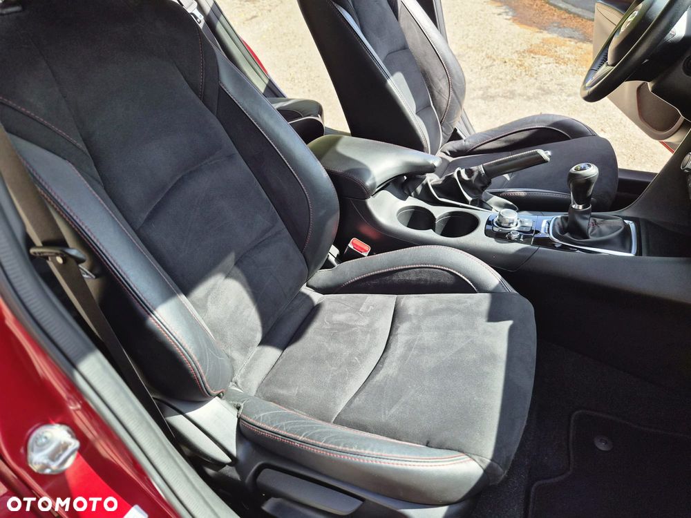 Mazda 3 SKYACTIV-D 150 Exclusive-Line - 21