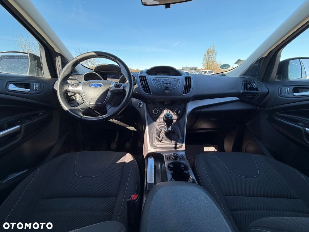 Ford Kuga 2.0 TDCi 2x4 Trend - 11