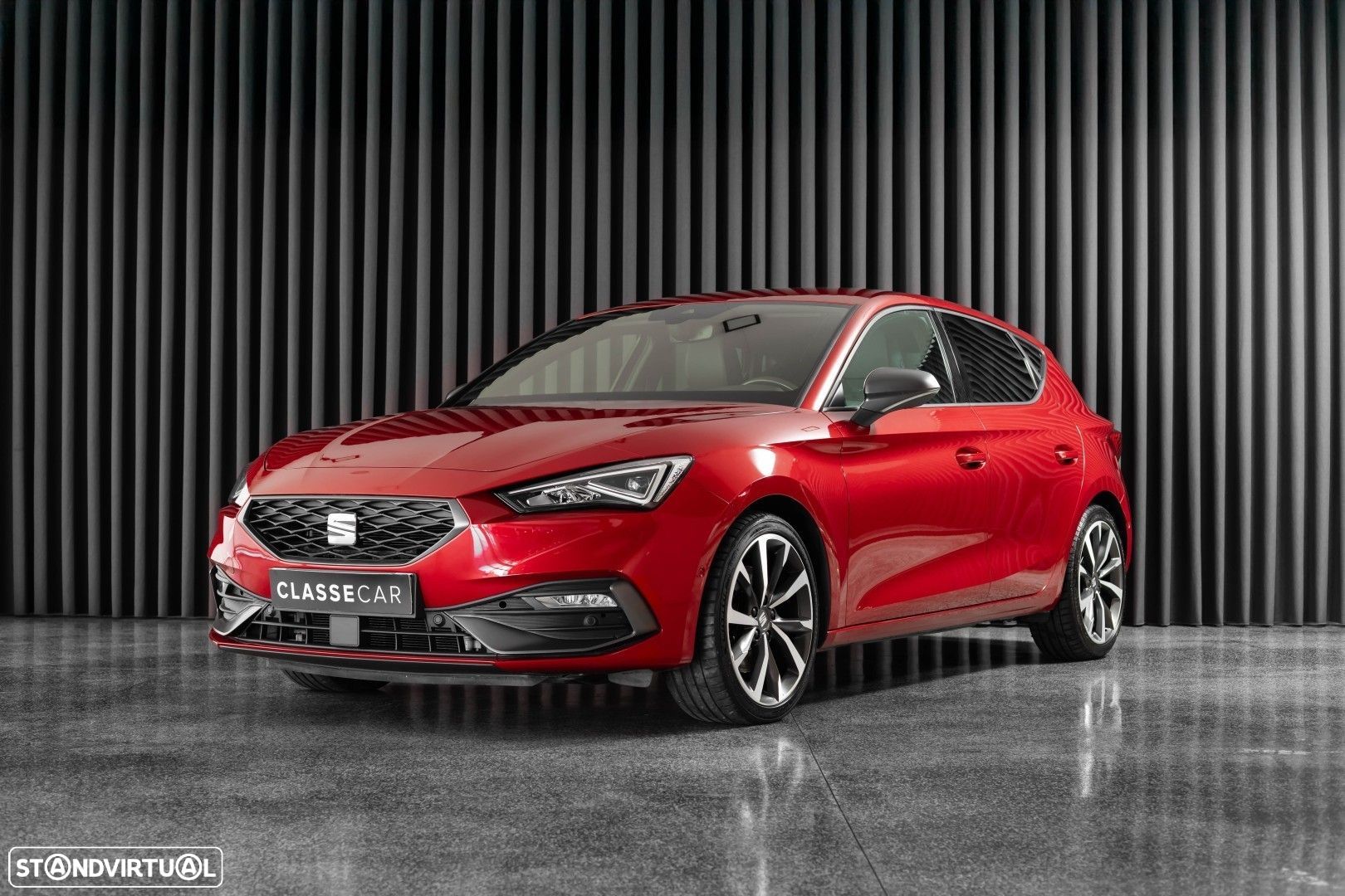 SEAT Leon 1.5 eTSI FR DSG - 1