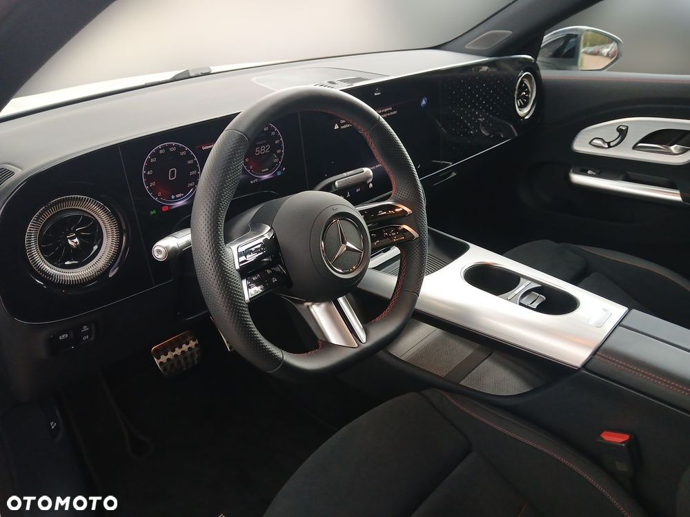 Mercedes-Benz CLA 250+ EQ - 12