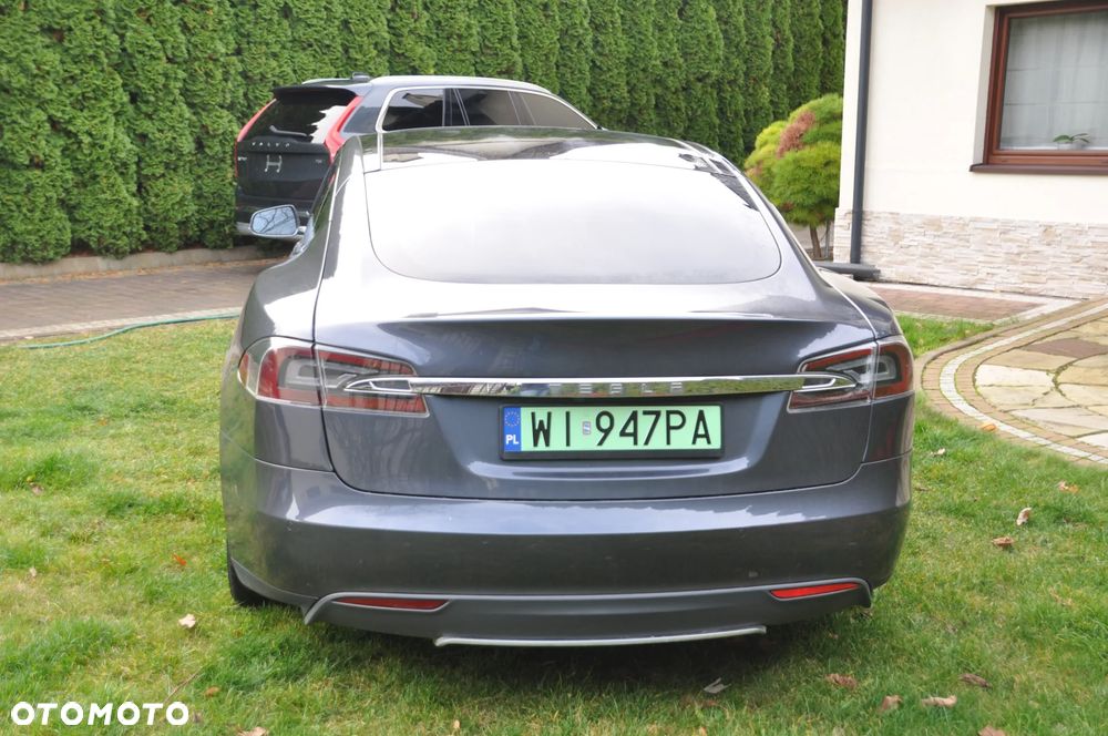 Tesla Model S 70 - 6