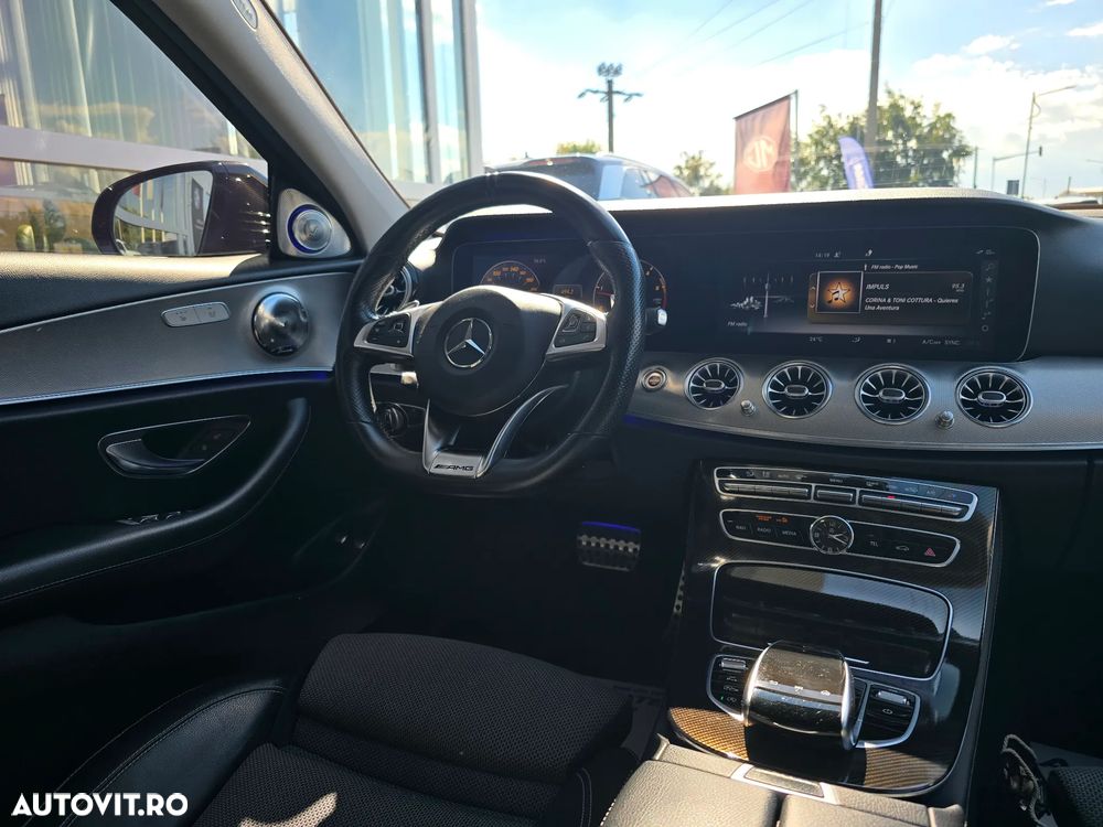Mercedes-Benz E - 20