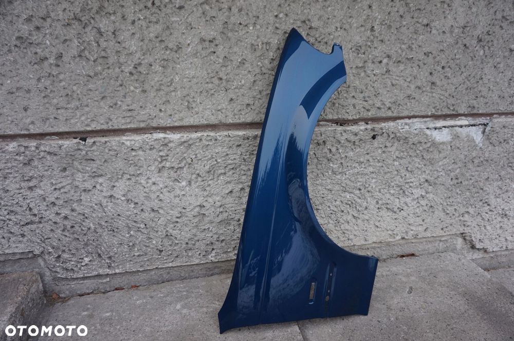 BŁOTNIK PRAWY BMW E46 364 TOPASBLAU 98/01r - 2