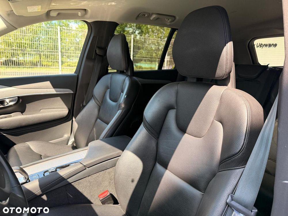Volvo XC 90 - 34