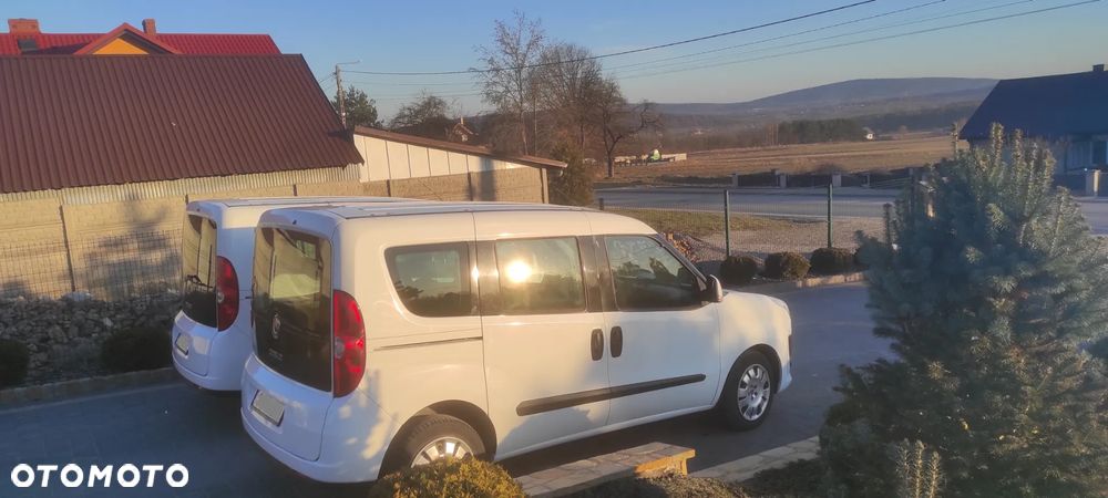Fiat DOBLO multyat POLSKI SALON 1 WŁASCICIEL 5 OSÓB BEZWYPADKOWY - 2