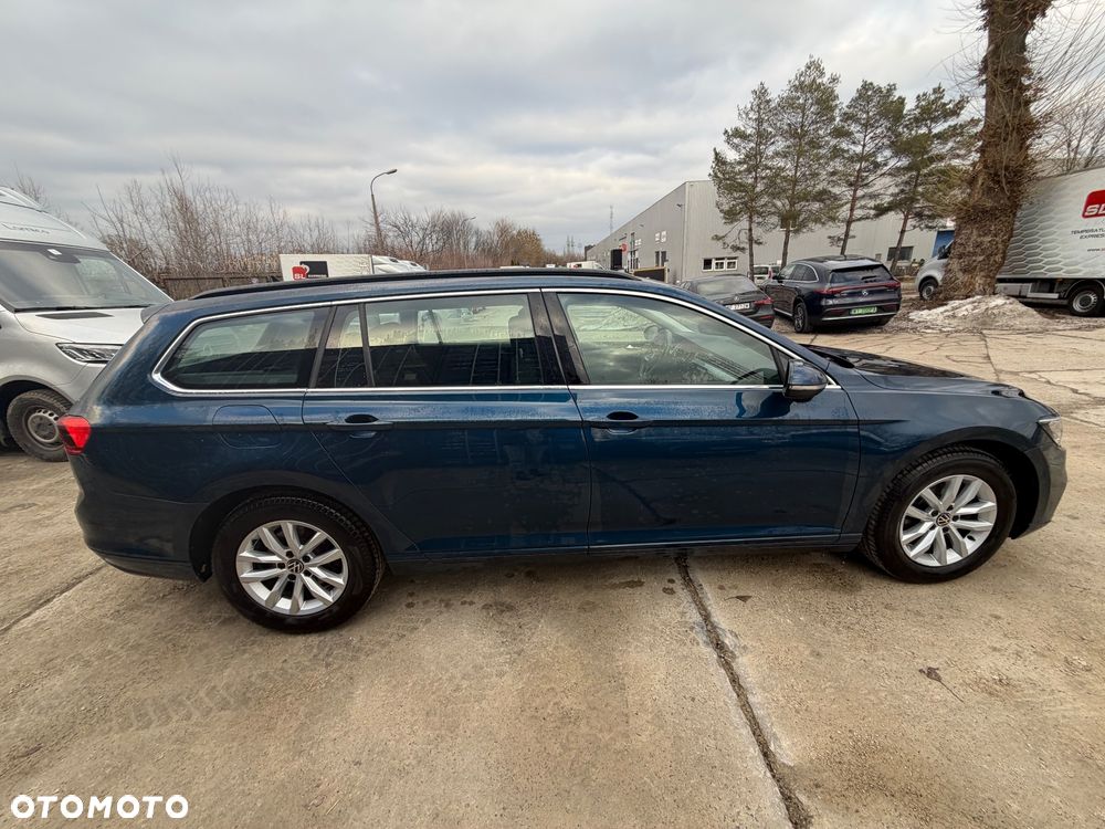 Volkswagen Passat 1.5 TSI EVO Business - 12