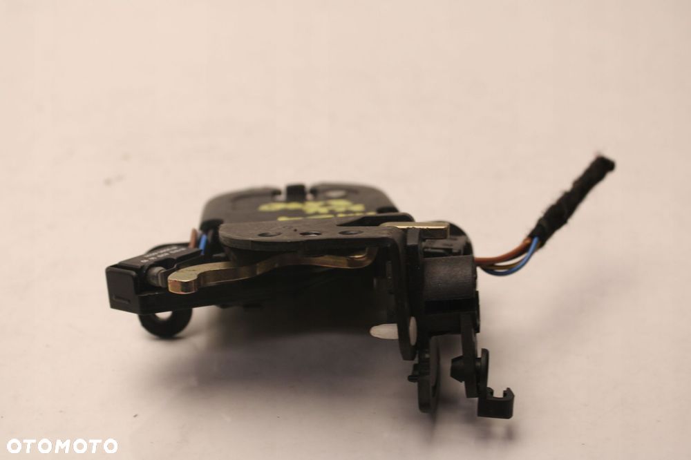 mercedes slk r170 lift 00r- zamek klapy bagażnika tył tylny a1707500484 - 3