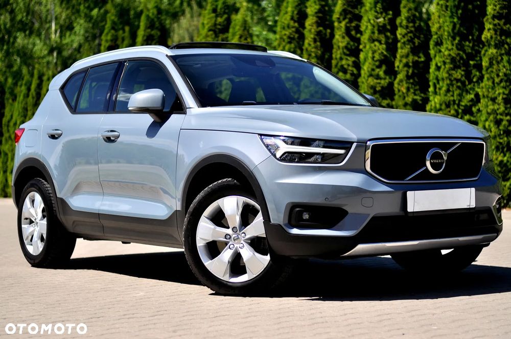 Volvo XC 40 T4 Geartronic Momentum Pro - 4