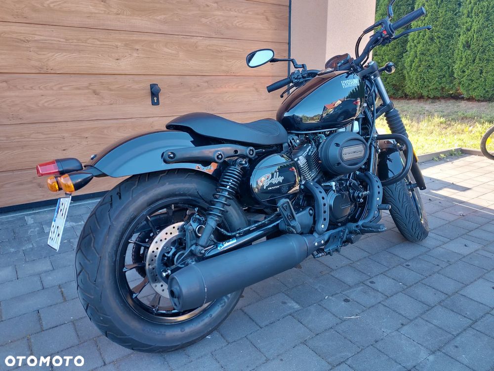 Hyosung GV - 1