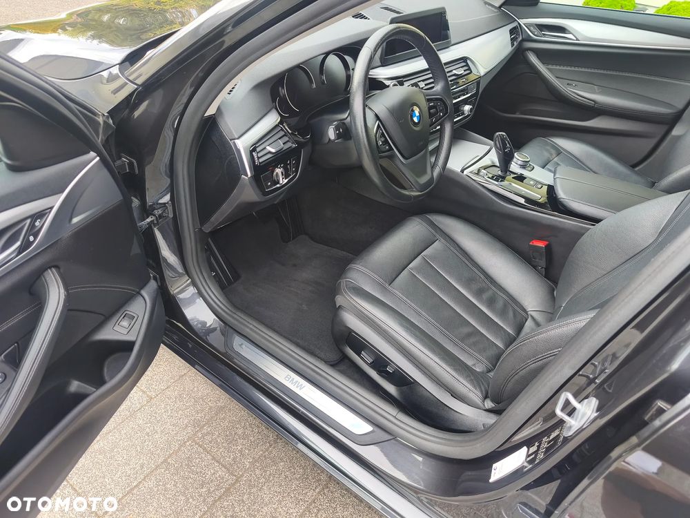 BMW Seria 5 520d Modern Line - 14